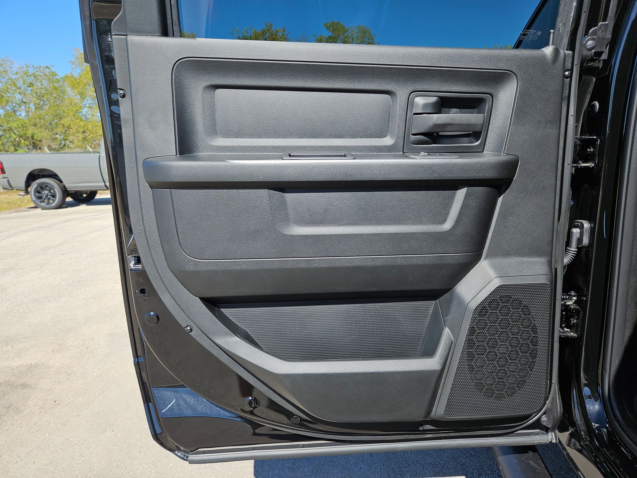 New 2026 RAM 2500 Tradesman AWD/4WD image 14