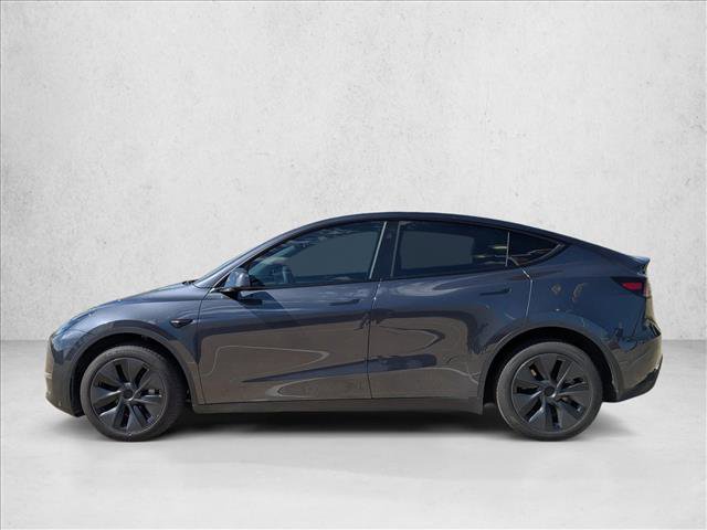Used 2025 Tesla Model Y Long Range AWD/4WD image 9