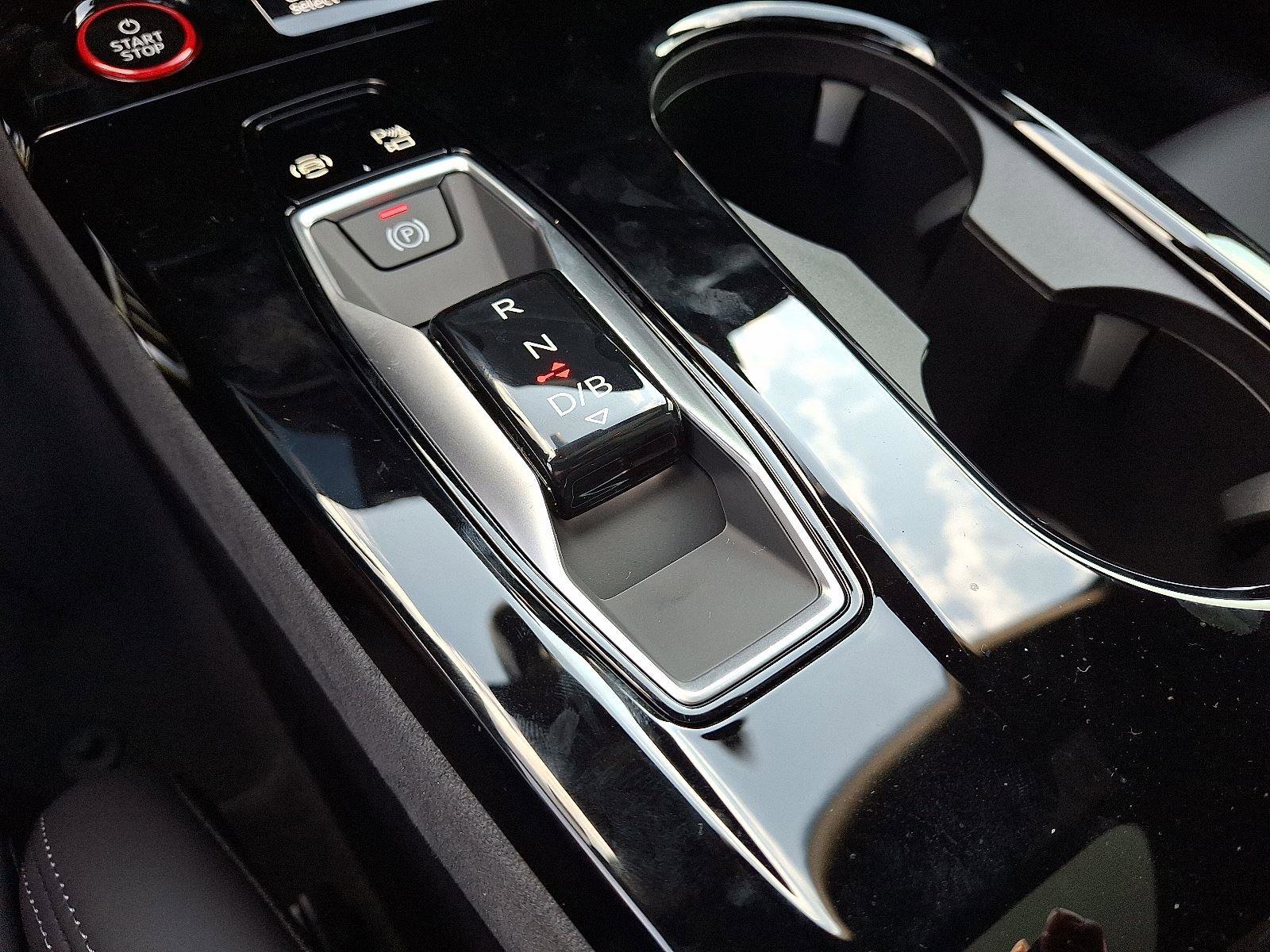 New 2025 Audi S6 e-tron Prestige image 12