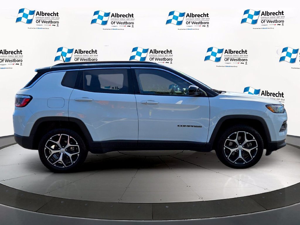 Used 2024 Jeep Compass Limited AWD/4WD image 6