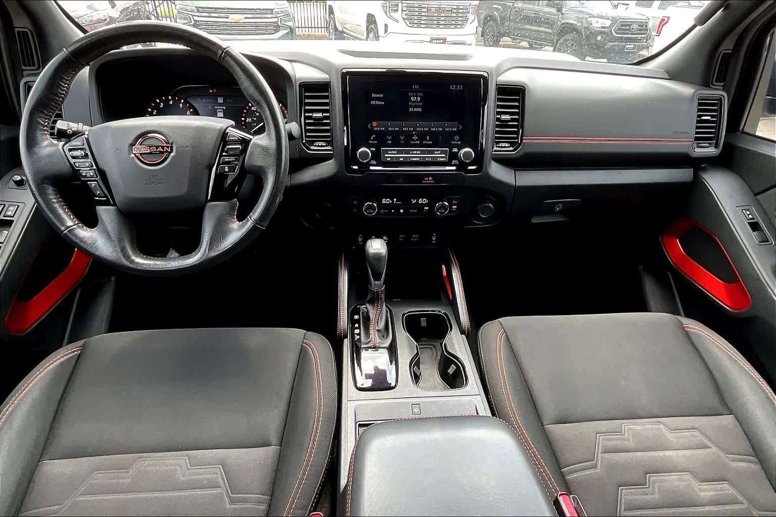 Used 2022 Nissan Frontier Pro-X image 12