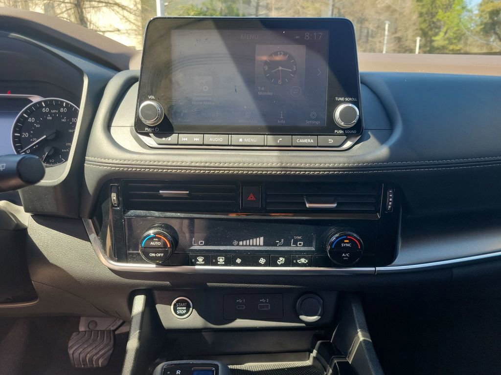 Used 2021 Nissan Rogue SV image 26