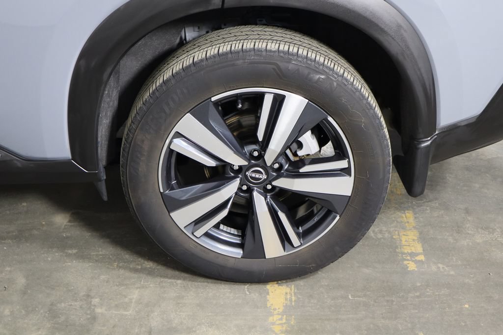 Used 2023 Nissan Rogue SL FWD image 42