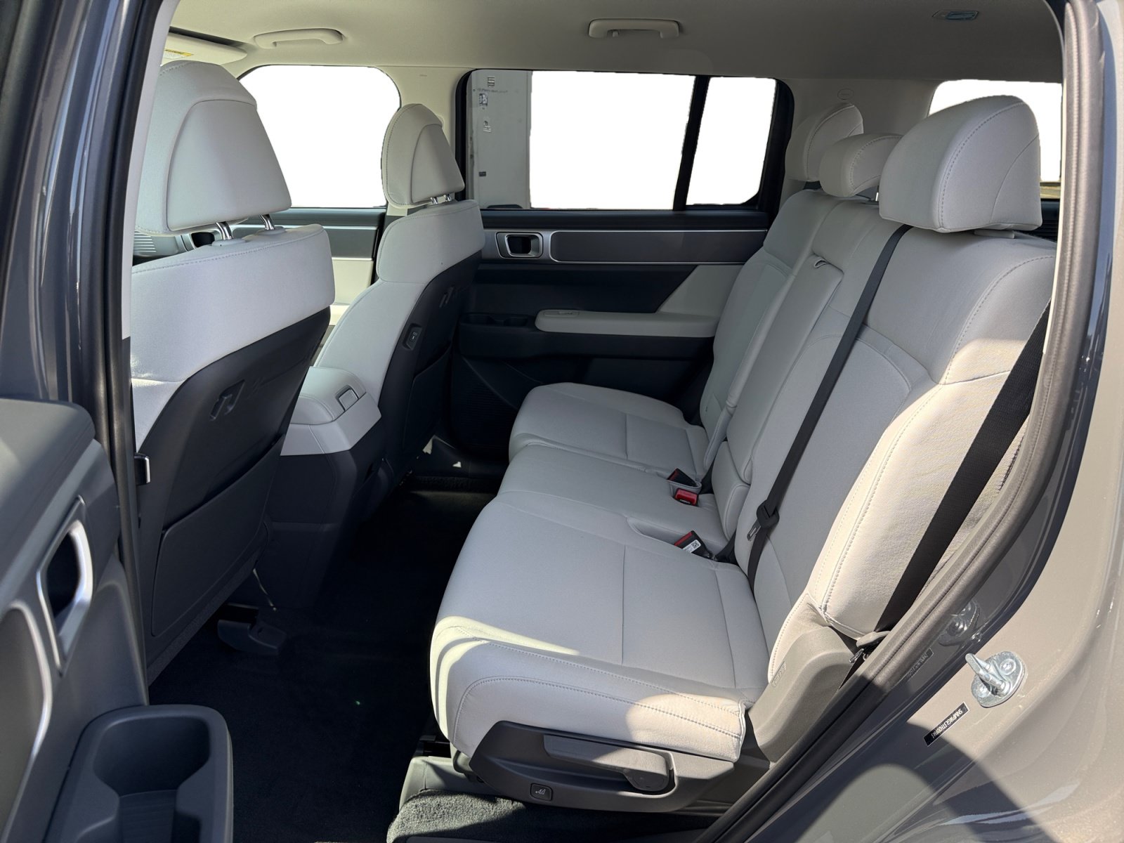 New 2026 Hyundai Santa Fe SE FWD image 16
