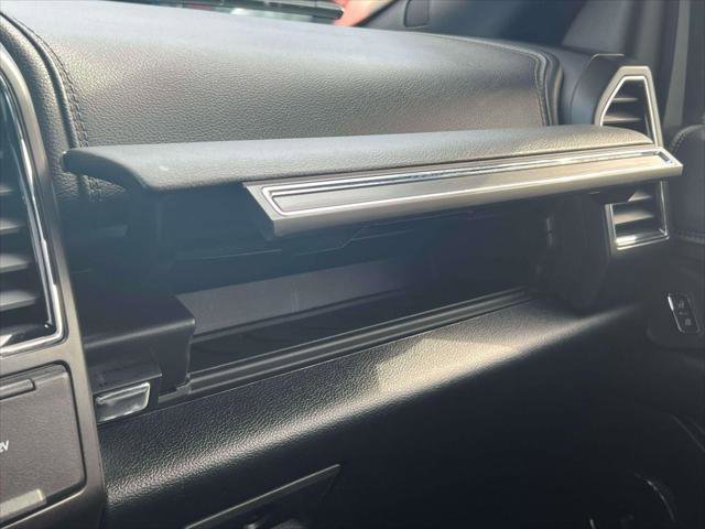 Used 2021 Ford Expedition Limited image 30