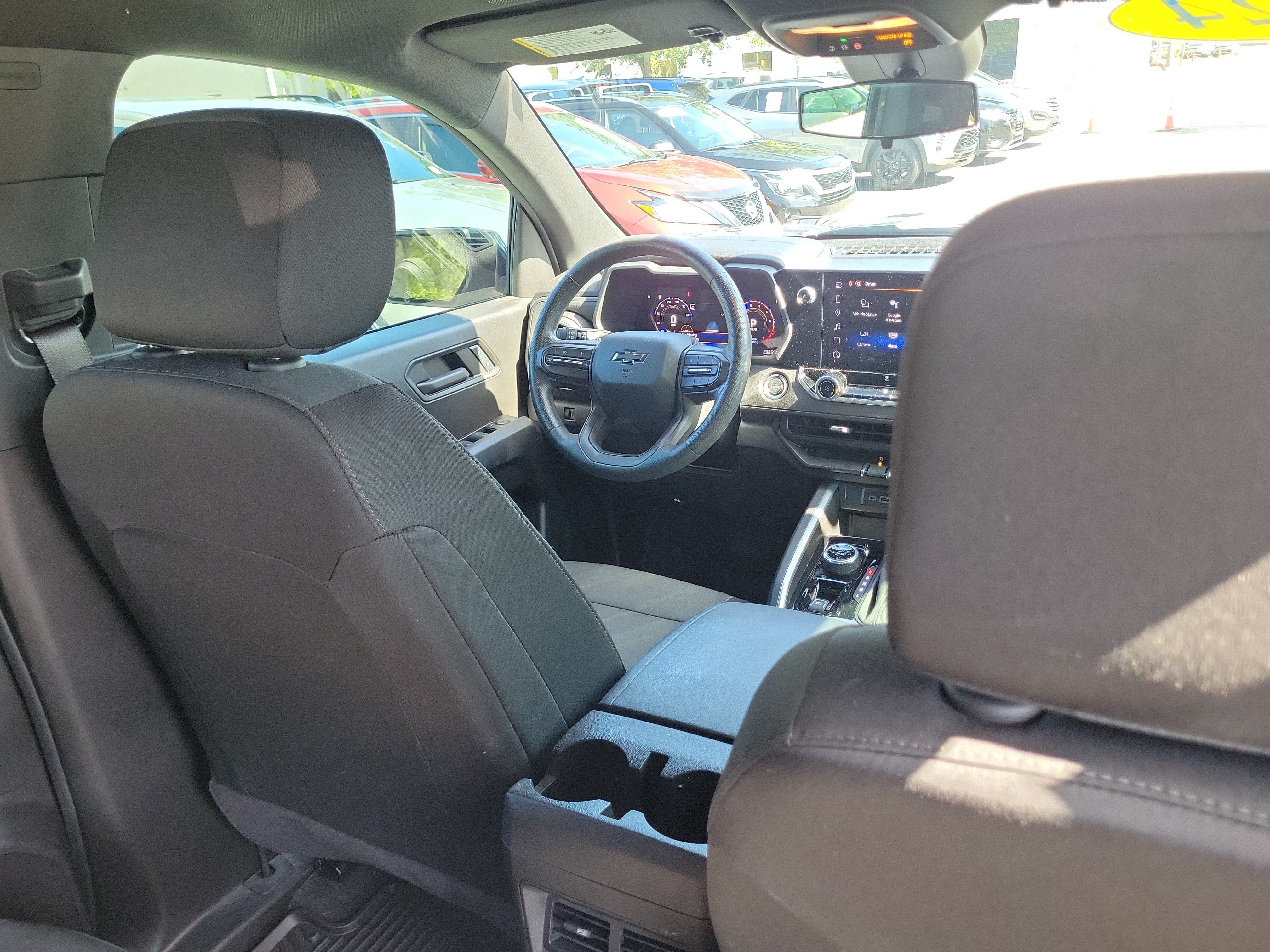 Used 2024 Chevrolet Colorado Trail Boss w/ Technology Package AWD/4WD image 13