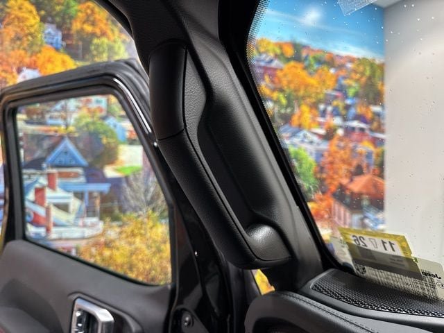 New 2026 Jeep Gladiator Rubicon AWD/4WD image 35