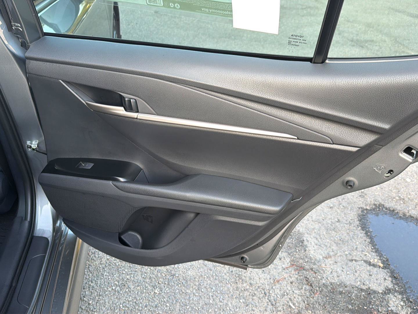 New 2026 Toyota Camry SE w/ Convenience Package FWD image 15
