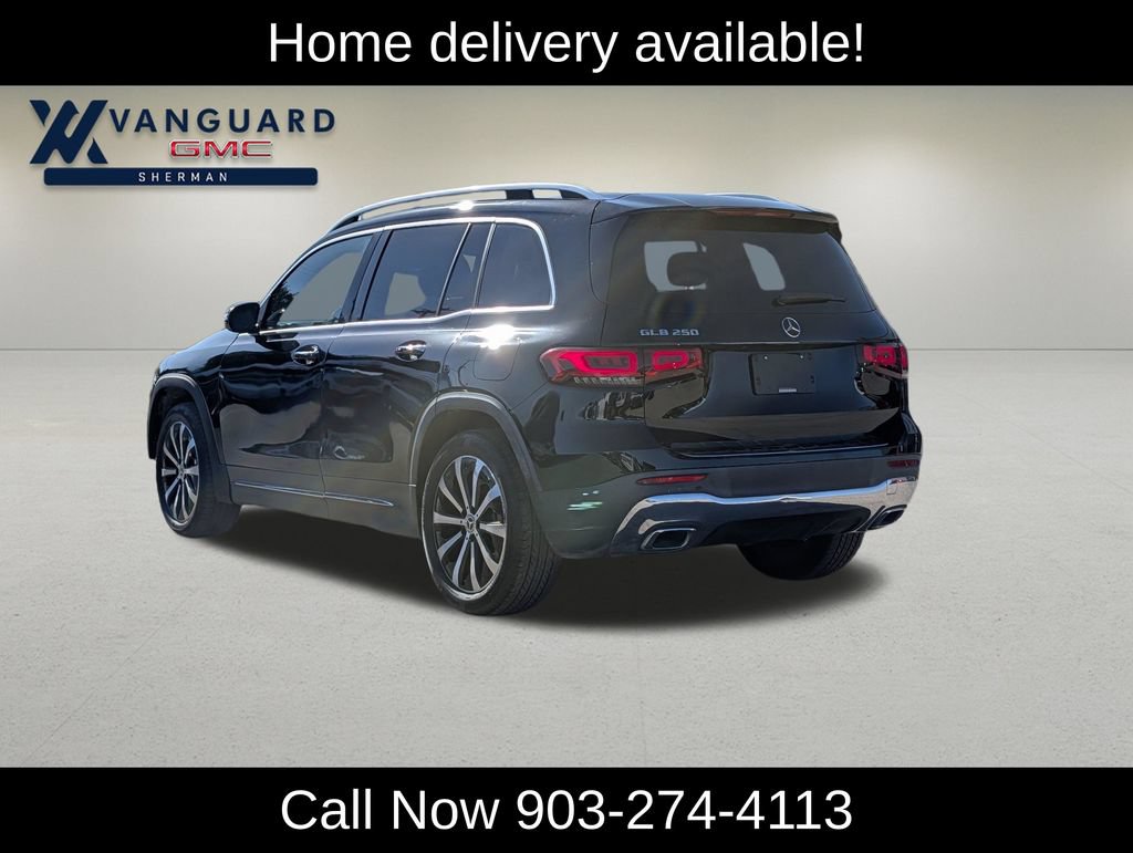 Used 2021 Mercedes-Benz GLB 250 image 4