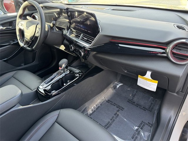 New 2026 Chevrolet Trax RS w/ Sunroof Package image 6