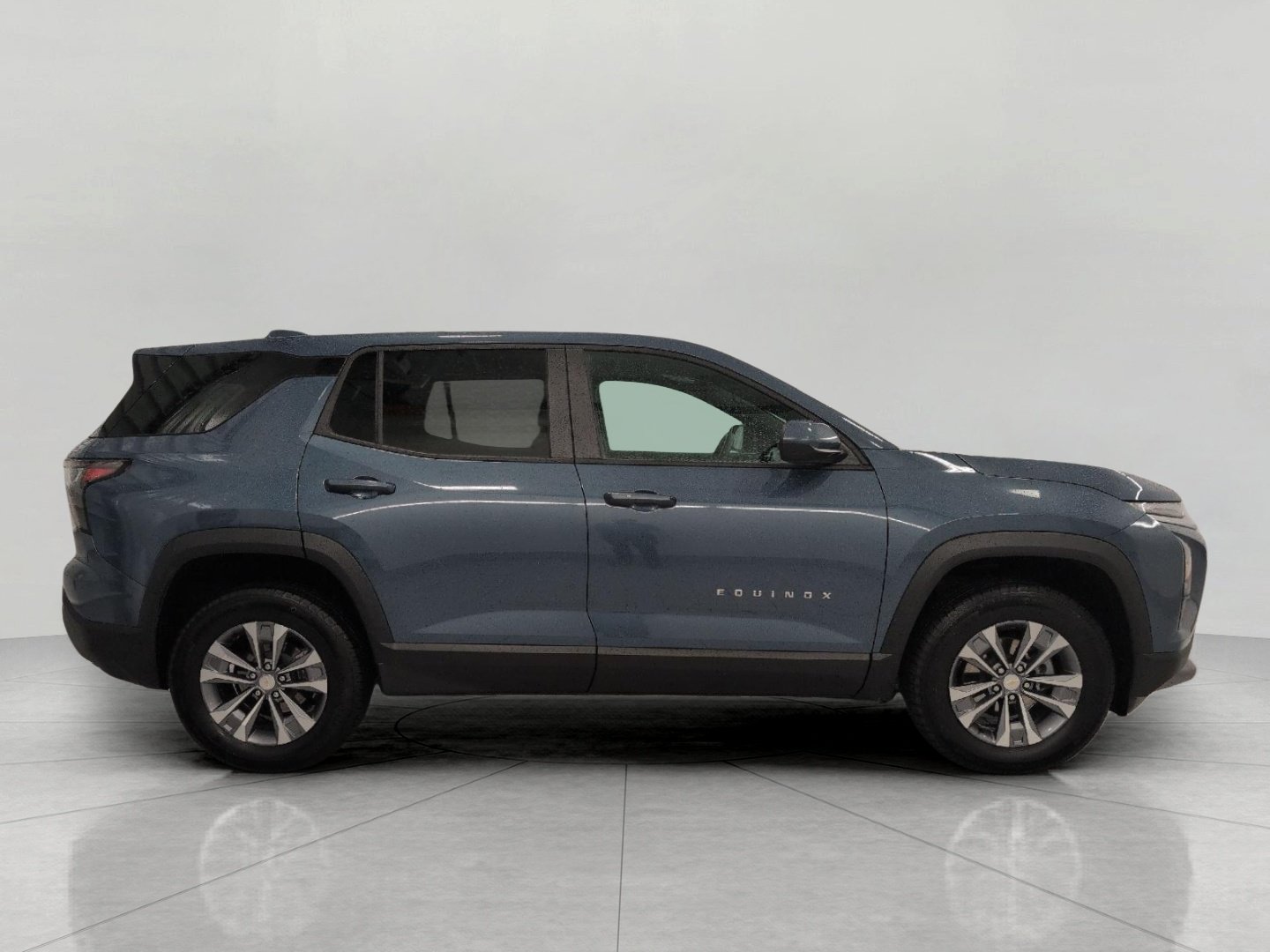 Certified 2026 Chevrolet Equinox LT w/ Convenience Package II AWD/4WD image 11