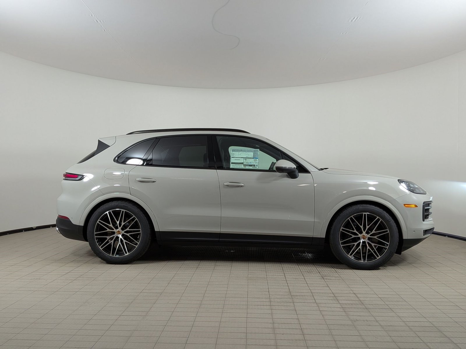 New 2026 Porsche Cayenne AWD/4WD image 8