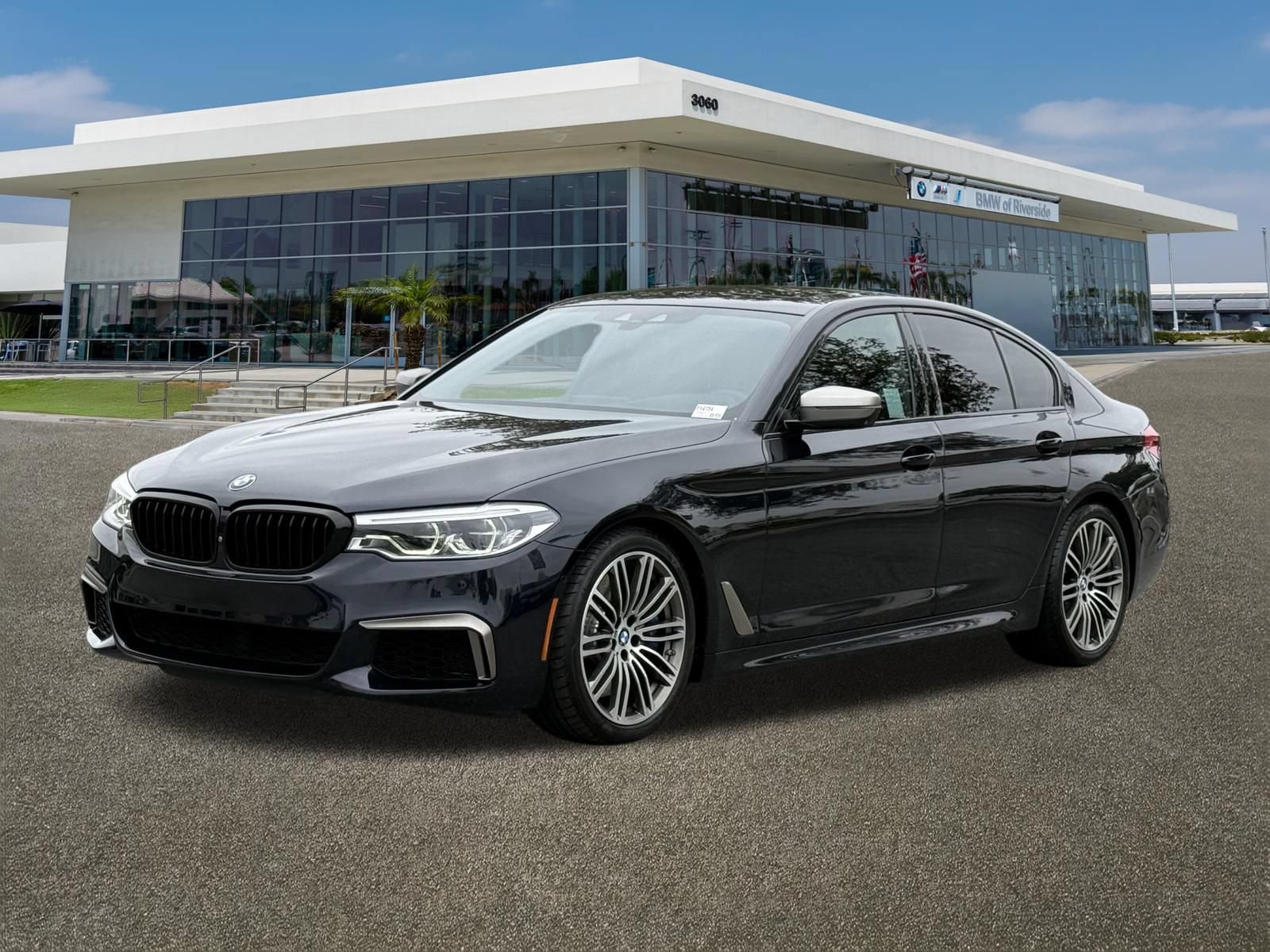 Used 2019 BMW M550i xDrive w/ Premium Package AWD/4WD image 4