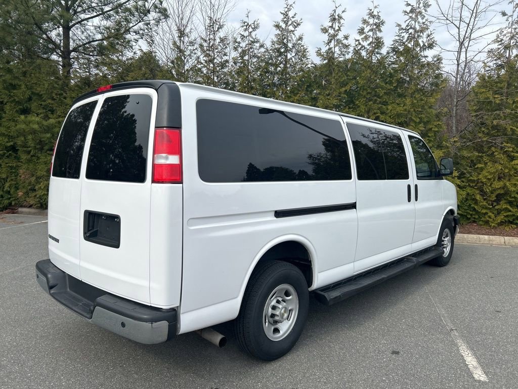 Certified 2023 Chevrolet Express 3500 LT w/ LT Preferred Equipment Group image 28