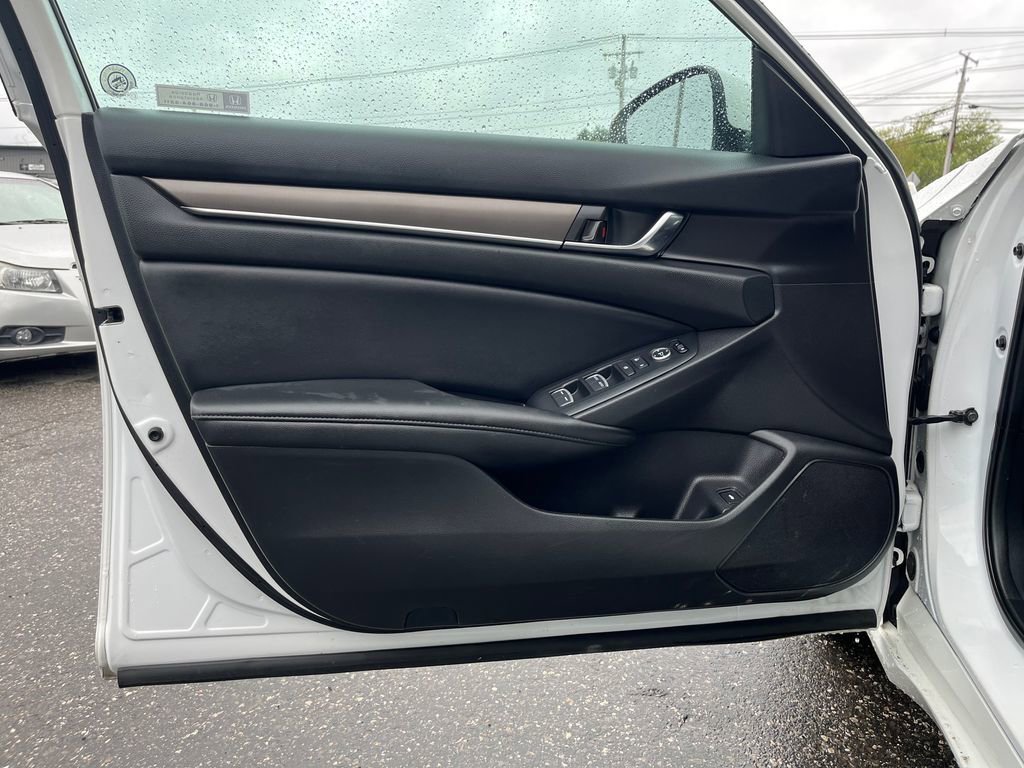 Used 2021 Honda Accord LX image 22