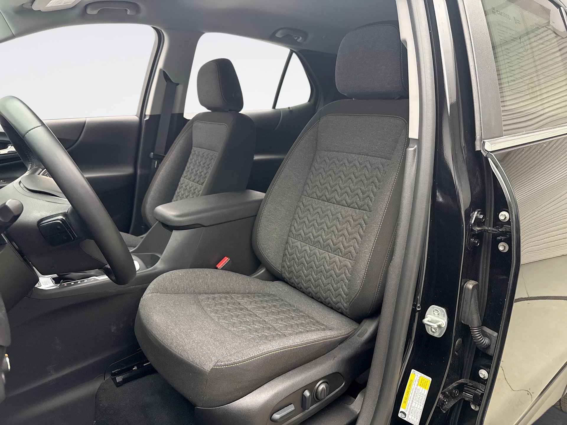 Used 2023 Chevrolet Equinox LT AWD/4WD image 11