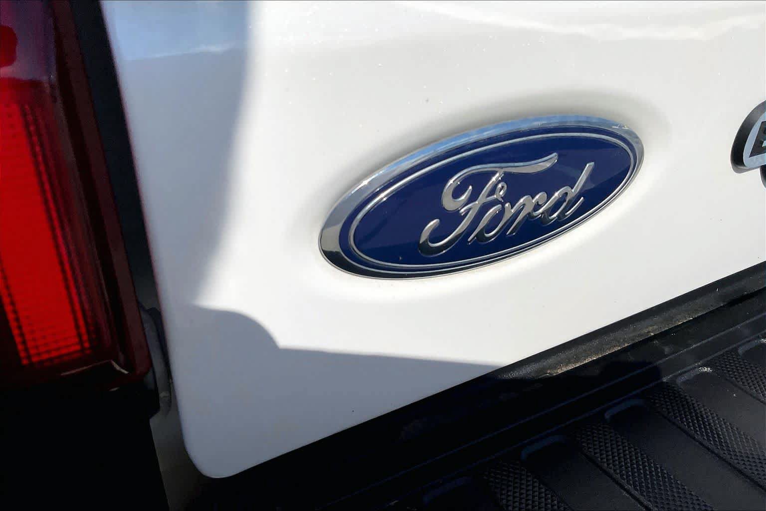 Used 2023 Ford F350 King Ranch AWD/4WD image 29