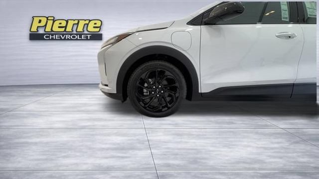 New 2027 Chevrolet Bolt RS FWD image 9