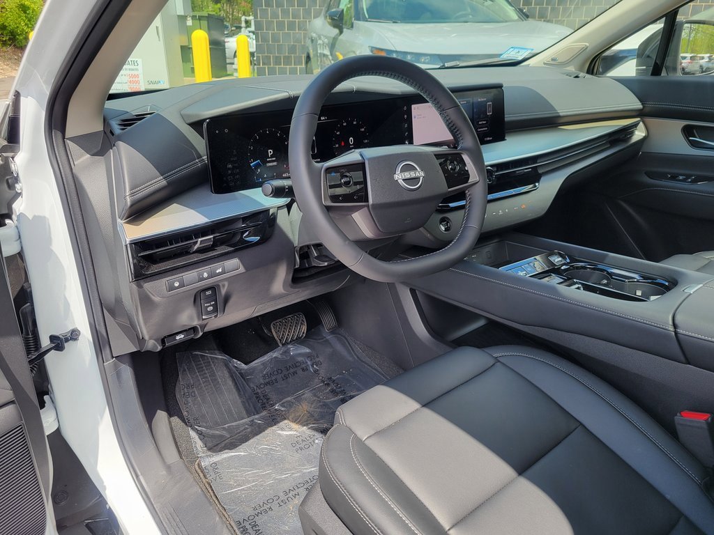 Used 2025 Nissan Murano SL image 10