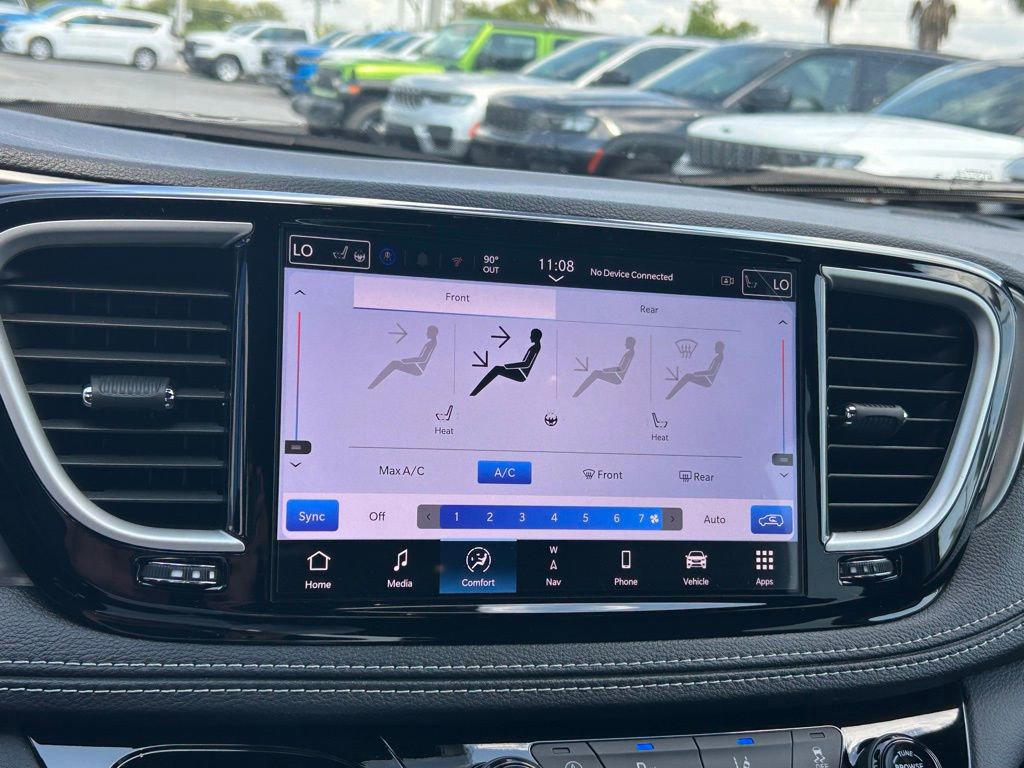 New 2025 Chrysler Pacifica Select w/ Uconnect Theater Family Group image 13