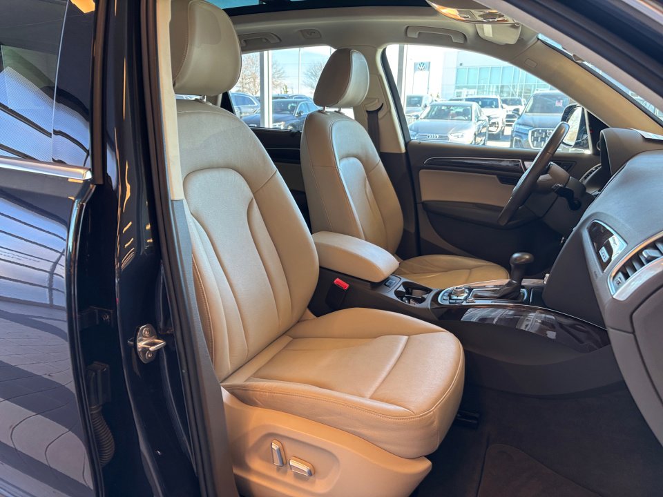 Used 2016 Audi Q5 3.0T Prestige image 28