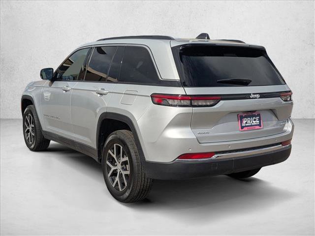 Used 2025 Jeep Grand Cherokee Limited w/ Trailer Tow Package image 8