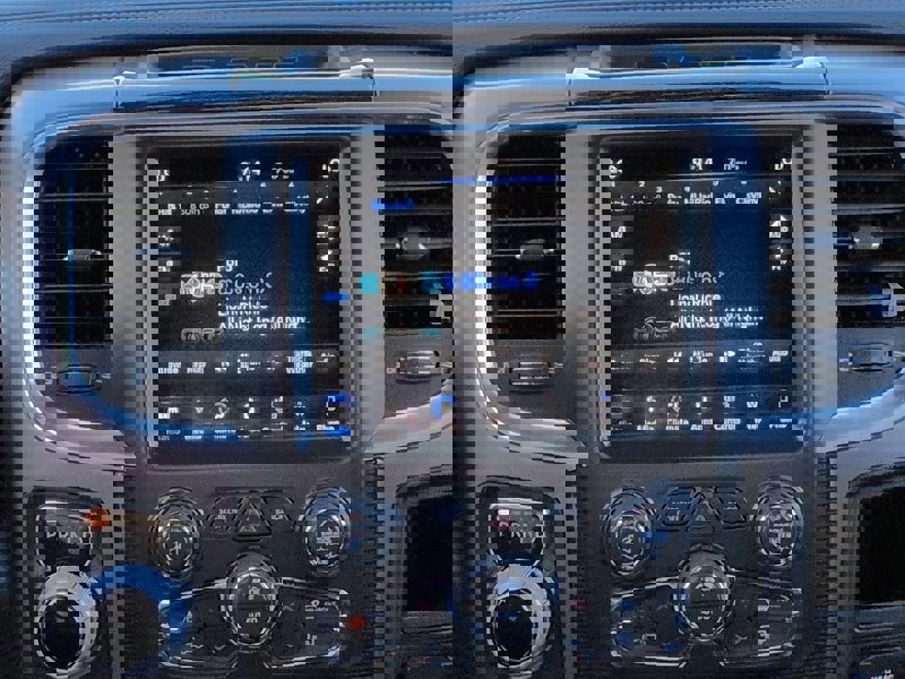 Used 2018 RAM 1500 Limited RWD image 17