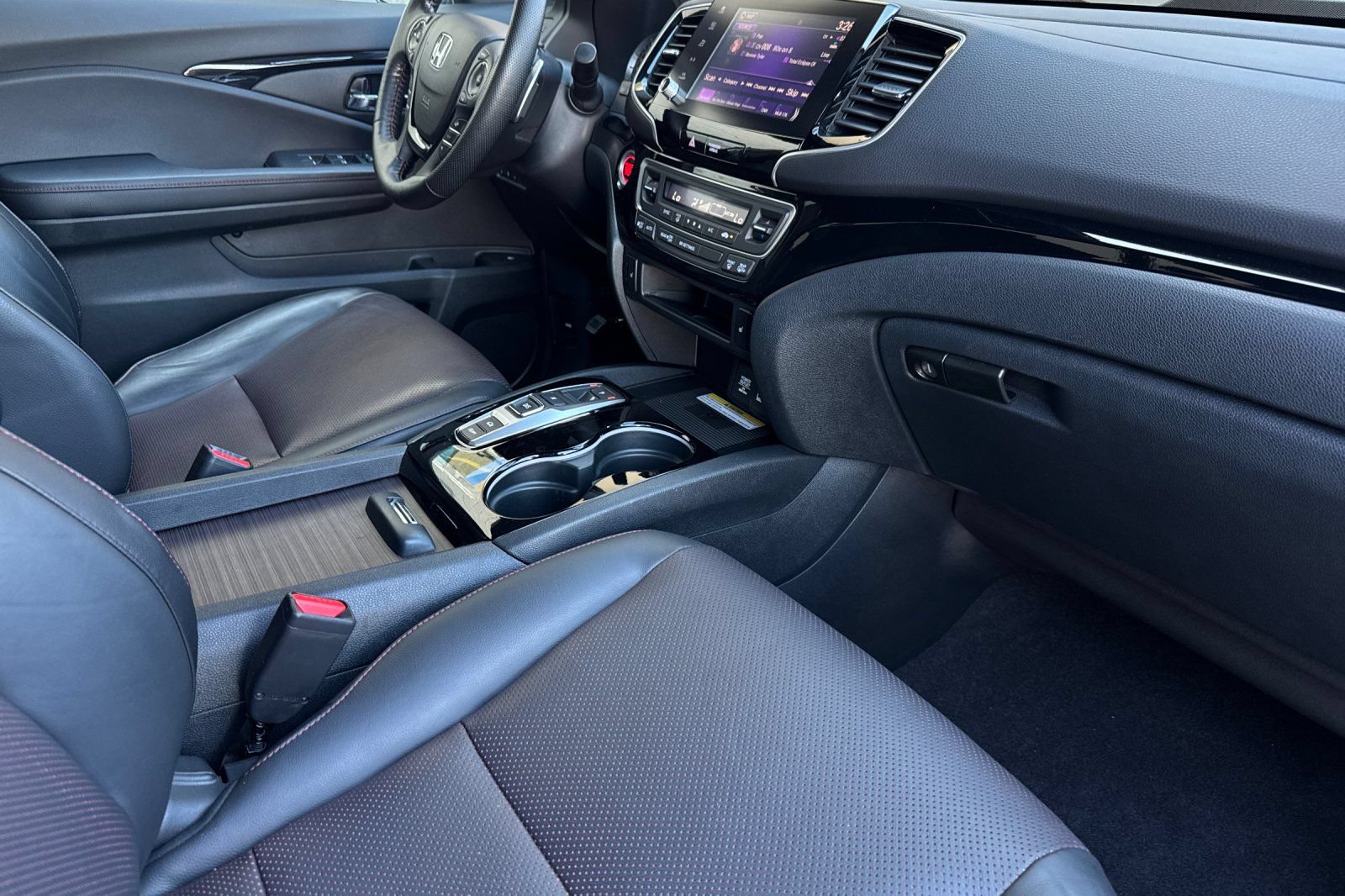 Certified 2023 Honda Ridgeline Black Edition image 15