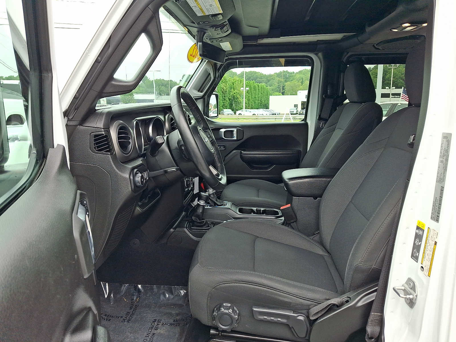 Used 2022 Jeep Wrangler Unlimited Sport AWD/4WD image 14