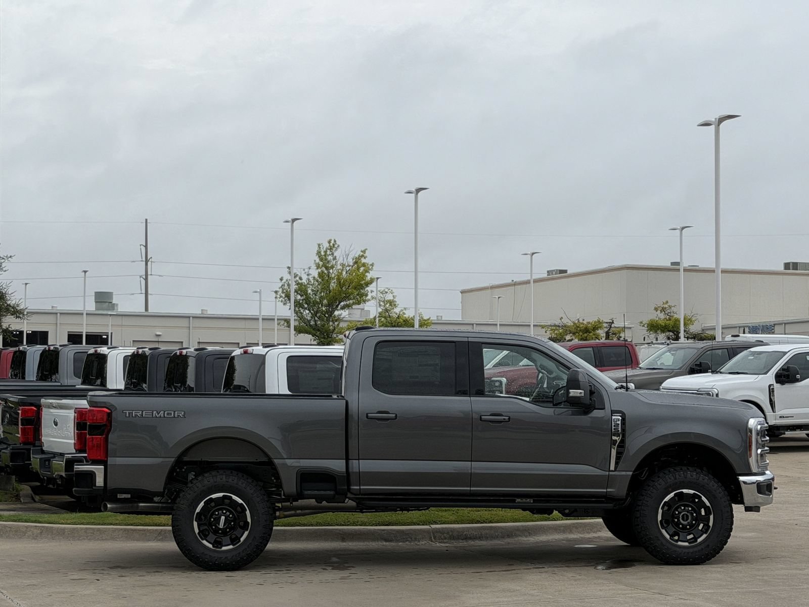New 2026 Ford F250 Lariat w/ Tremor Off-Road Package AWD/4WD image 3