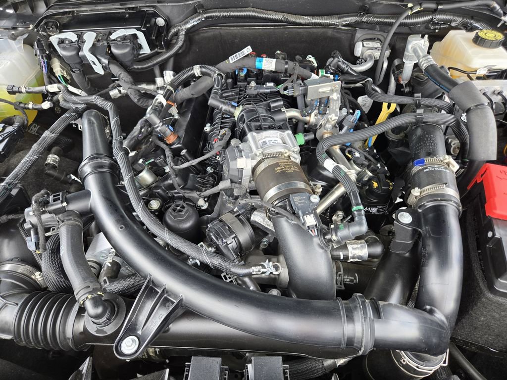 Used 2024 Ford Bronco Wildtrak AWD/4WD image 33