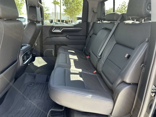 Used 2023 GMC Sierra 1500 SLT w/ SLT Premium Plus Package AWD/4WD image 23