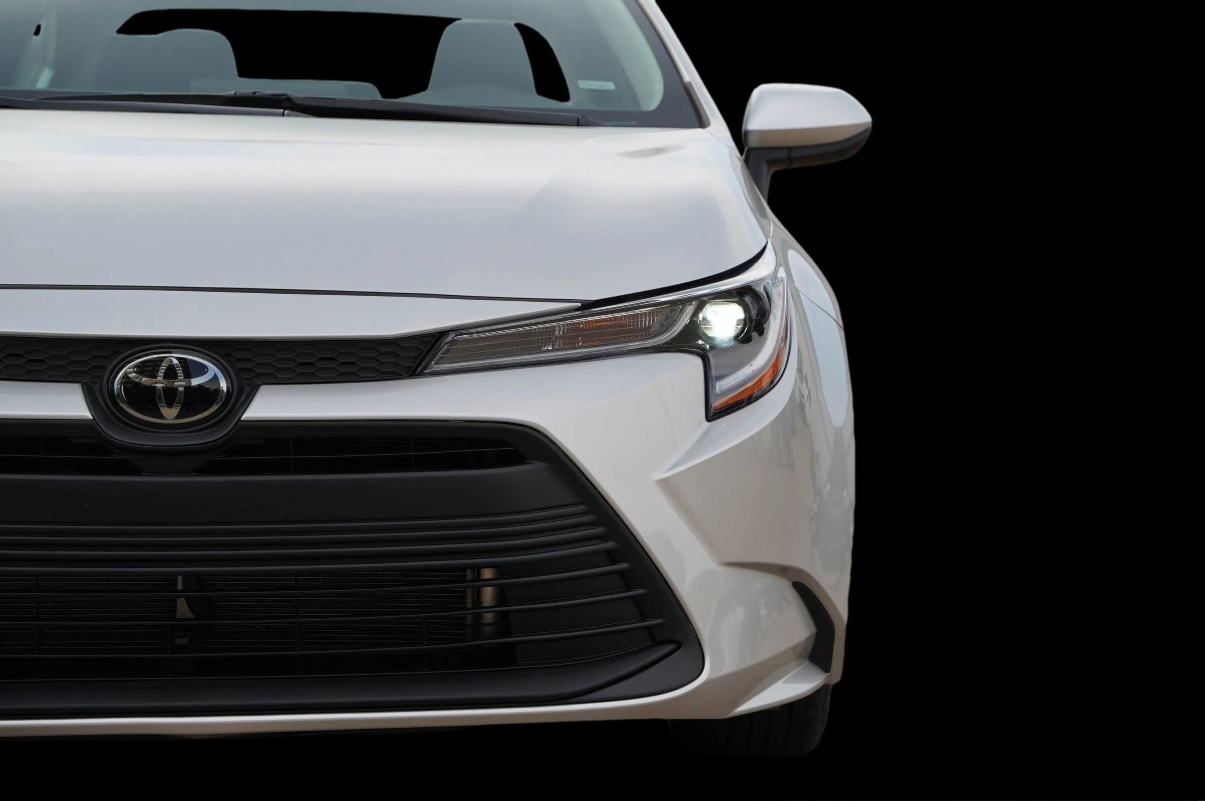 Used 2024 Toyota Corolla LE image 6