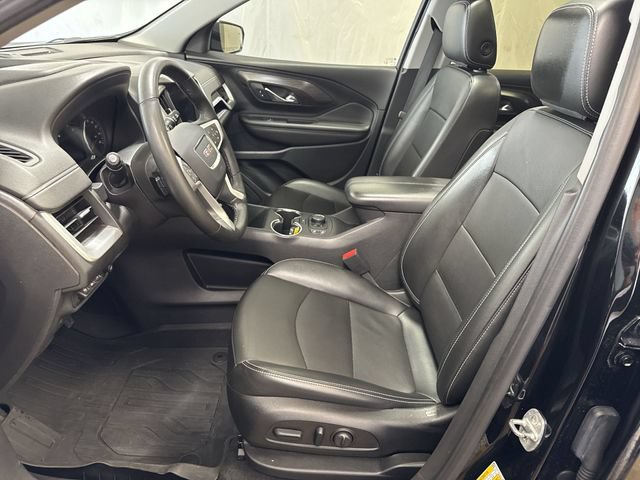Used 2023 GMC Terrain SLT w/ Infotainment Package II AWD/4WD image 10