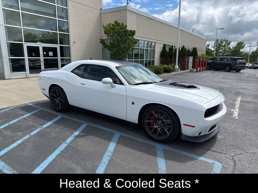 Used 2018 Dodge Challenger R/T Scat Pack RWD image 3