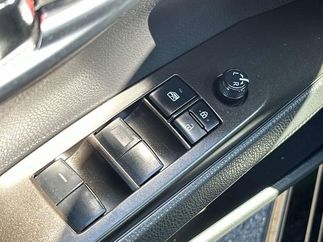 Used 2023 Toyota Camry SE image 24
