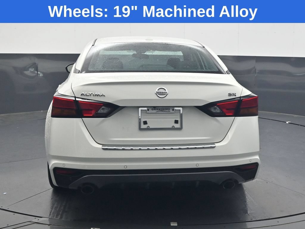 Used 2022 Nissan Altima 2.5 SR FWD image 5