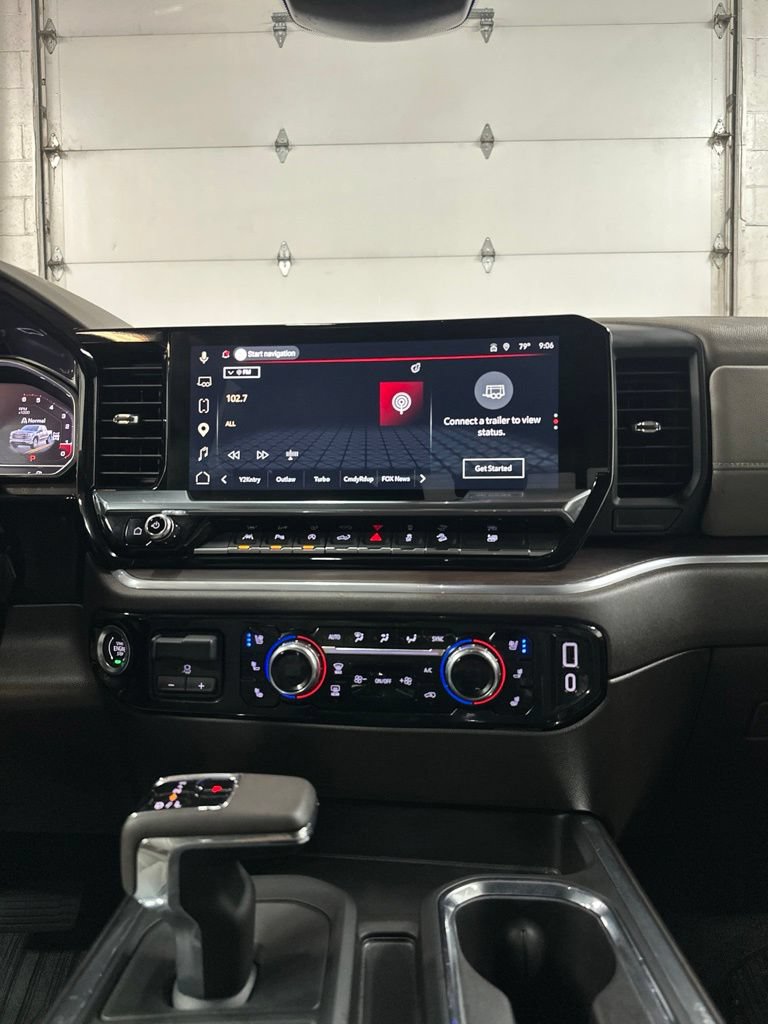 Used 2025 GMC Sierra 1500 SLT w/ SLT Premium Plus Package AWD/4WD image 25