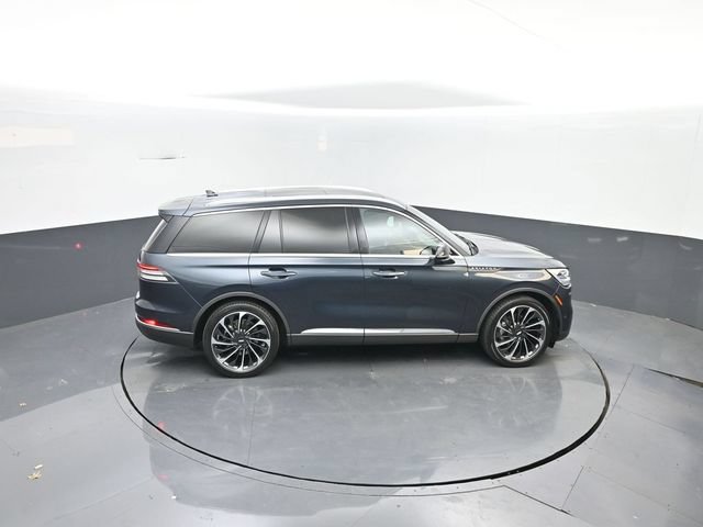 Used 2022 Lincoln Aviator Reserve w/ Equipment Group 201A RWD image 33