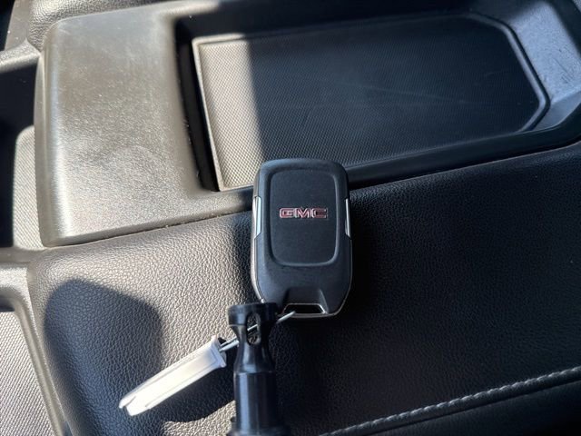 Used 2020 GMC Sierra 1500 SLE w/ SLE Value Package image 60