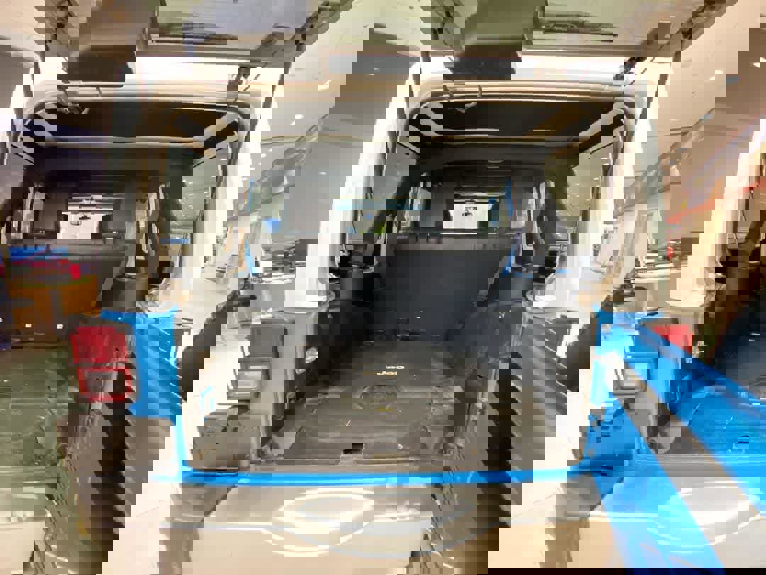 Used 2017 Jeep Wrangler Sahara w/ Quick Order Package 24E Chief image 23