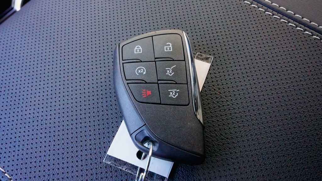 New 2026 GMC Yukon Elevation image 26