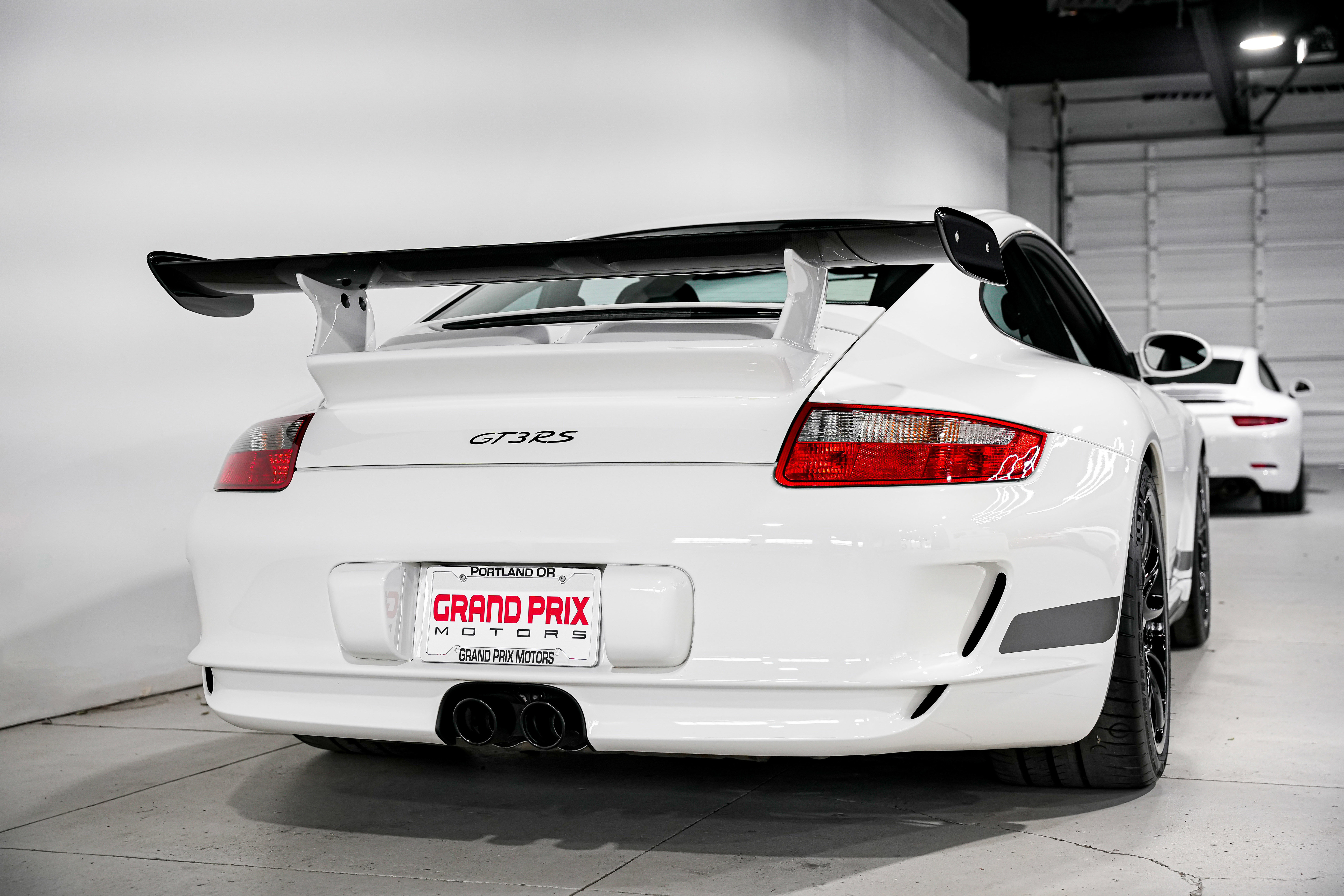 Used 2008 Porsche 911 GT3 RS image 39