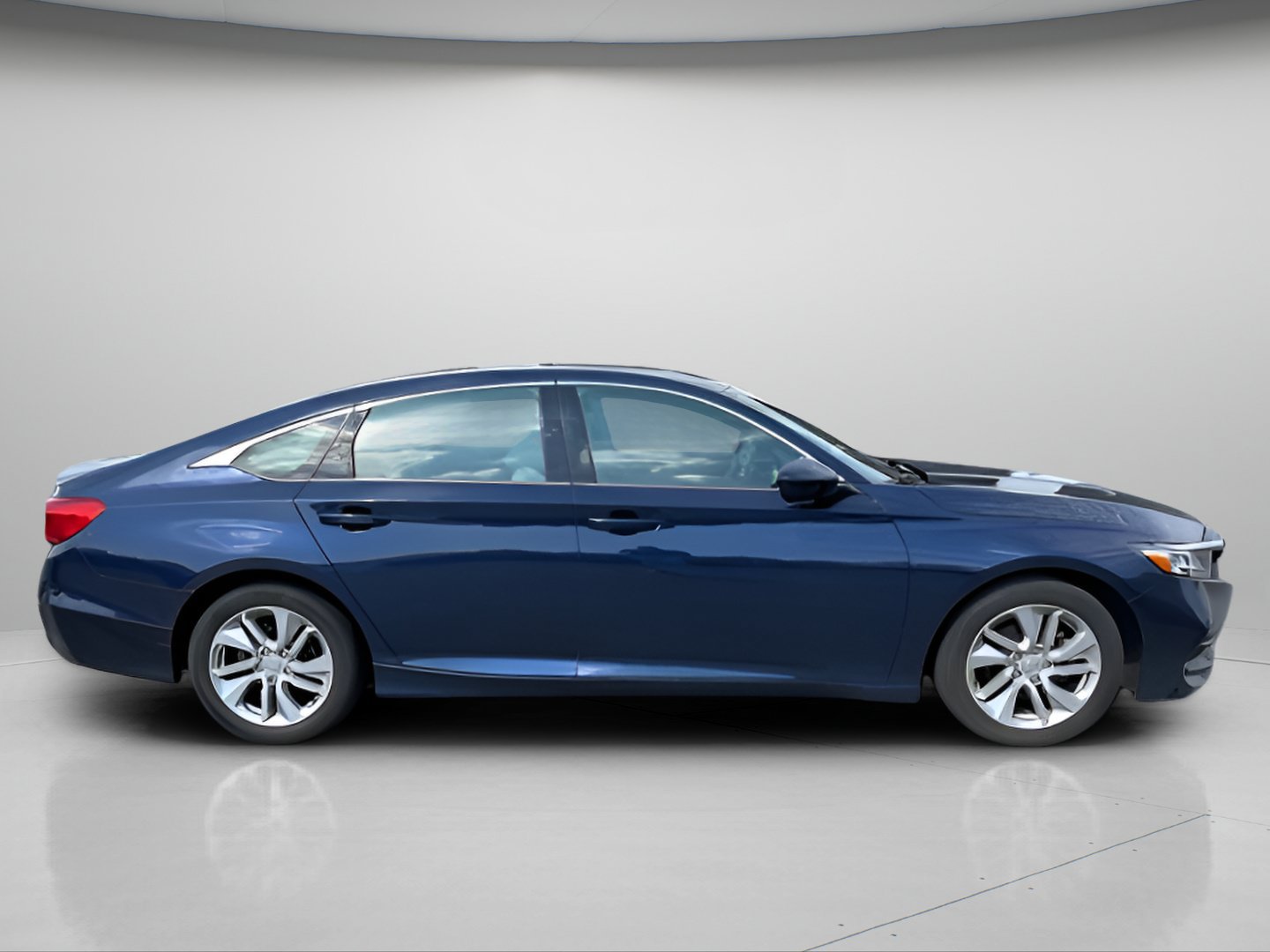 Used 2020 Honda Accord LX image 6