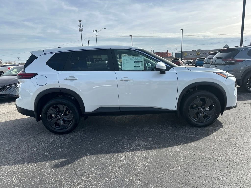 New 2026 Nissan Rogue SV image 7