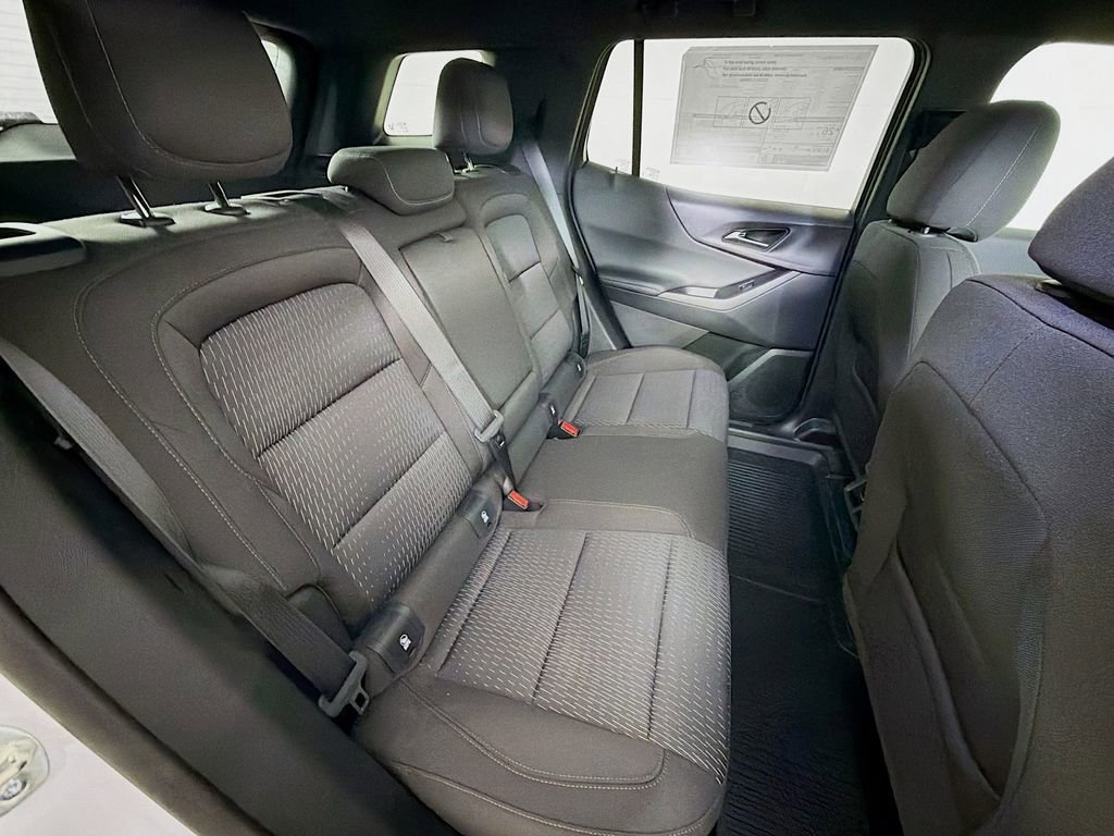 New 2026 Chevrolet Equinox LT w/ Midnight Edition AWD/4WD image 22