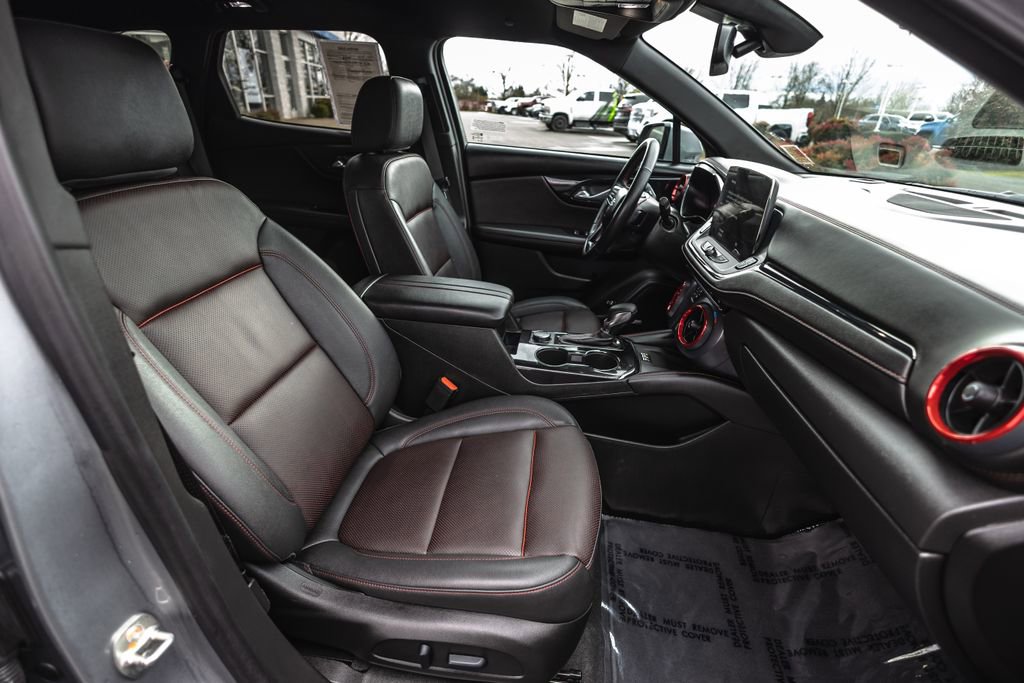 Used 2025 Chevrolet Blazer RS image 30