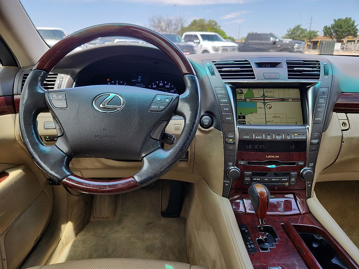 Used 2007 Lexus LS 460 RWD image 6