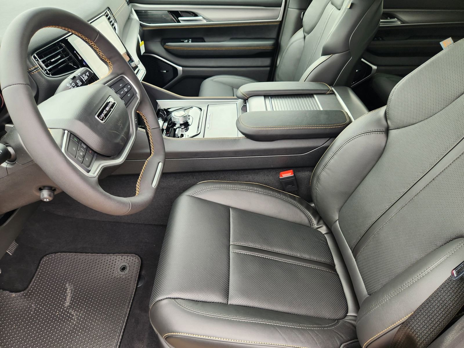New 2026 Jeep Grand Wagoneer 4WD image 13