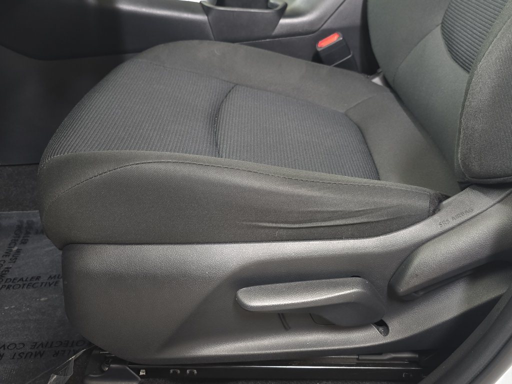 Used 2024 Toyota RAV4 LE FWD image 25
